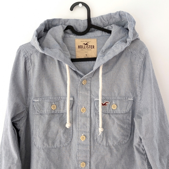 Hollister Other - Hollister Men's Blue And White Stripes Hooded Shacket ~ Size Small